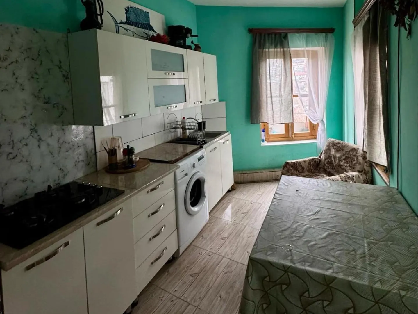 Apartment In Old Town Tbilisi